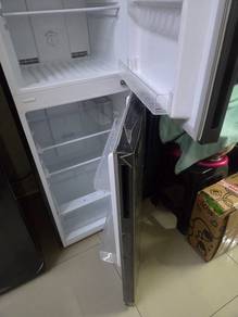 Peti Ais 2 Pintu utk dijual(Seremban)