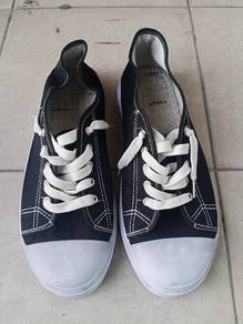 convers