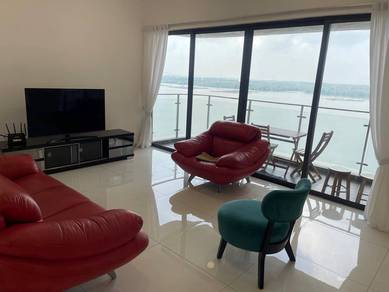 Condominium For Sale in Royal Strand @ Country Garden Danga Bay