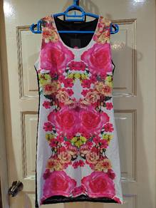 floral sleeveless