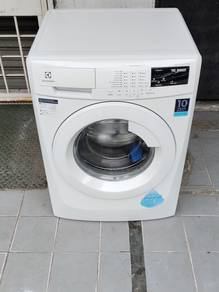 Fully automatic washer Electrotlux 7.5kg