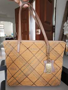 Original Brown Bonia shoulder bag