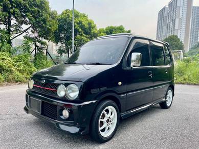 Perodua Kenari EZ AERO in Old Klang Road, KUL