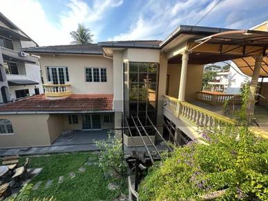 Bungalow House For Sale in Petaling Jaya,SGR