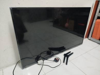 Hisense Full HD Smart TV