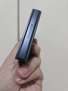 Fullest Samsung galaxy Zflip 7