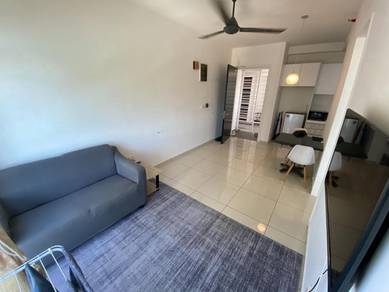 Service Residence For Rent in Kenwingston Square Garden