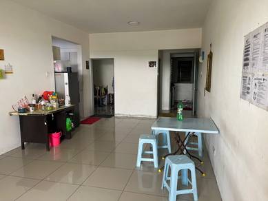 Condominium For Sale in Silk Residence