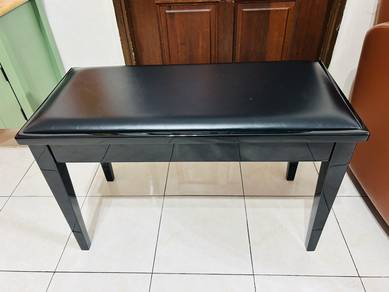 Yamaha Grand Piano Bench