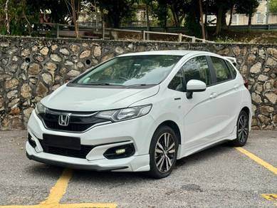 Honda Jazz Hybrid HYBRID in Cheras, KUL