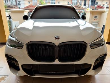 BMW X5 xDRIVE45e in Kota Kemuning, SGR