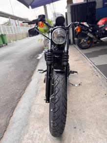 Harley-Davidson Iron 883