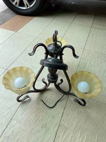 Lampu Gantung Klasik - Masih Cantik & Berfungsi