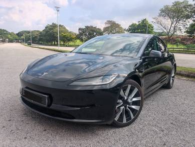 Tesla Model 3 LONG RANGE AWD (ENHANCED AUTOPILOT) in Sungai Besi, KUL