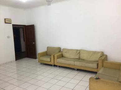 Apartment For Rent in Beverly Hills 2