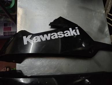 cover side Kawasaki ninja 250 2013-2017