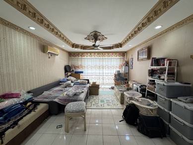 Condominium For Sale in Idaman Putera