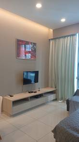 Condominium For Rent in The Robertson