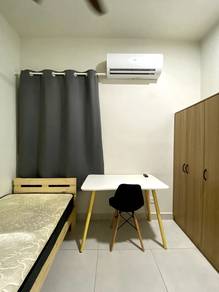Service Residence For Rent in Majestic Maxim
