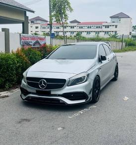 Mercedes Benz A180 180 in Kuantan, PHG