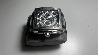 Cerruti 1881