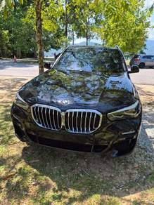 BMW X5 xDRIVE45e in Jalan Kuching, KUL