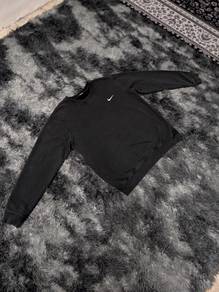 Nike sweatshirt