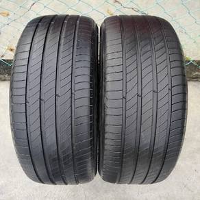 Michelin Primacy4 235/50/18
Tahun 2024 Thread 70%