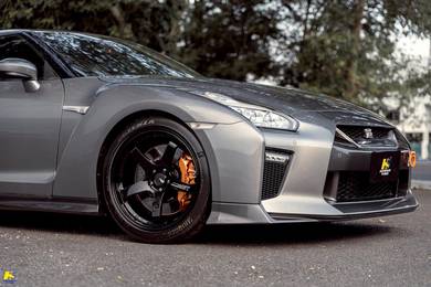 Original ADVAN GT Premium Edition Nissan GTR35 R35