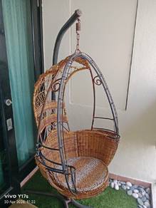 buai meja rotan