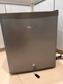 Hisense Personal Fridge