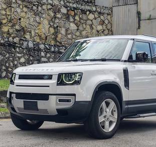 Land Rover Defender 110 P300 SE in City Centre, KUL
