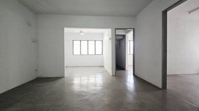Apartment For Sale in Taman Seri Hijau