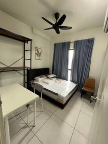 Service Residence For Rent in Majestic Maxim