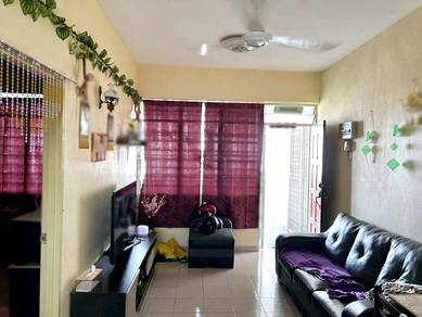 Apartment For Sale in Jelutong,PNG