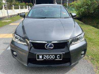 Lexus CT 200 h LUXURY (HYBRID) in Rasah, NSN