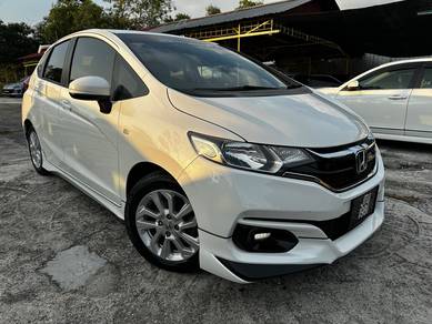 Honda Jazz E in Kajang, SGR