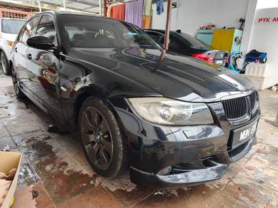 BMW 320i 20i (CKD) in Tanjung Bungah, PNG