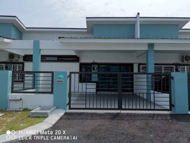 Room in Seri Iskandar, PRK