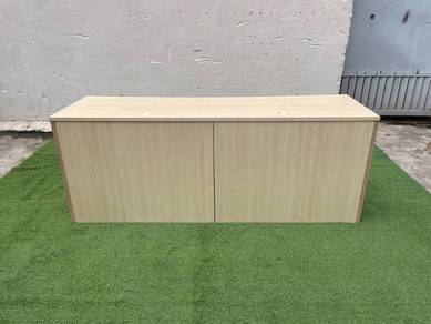 YE73BB Meja Tulis L.200 cm 2 Cluster Writing Table