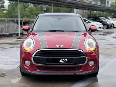 Mini Cooper in Seri Kembangan, SGR