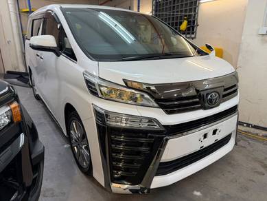 Toyota Vellfire GOLDEN EYES II in Johor Bahru, JHR