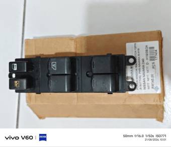 power main window switch (Navara D40)