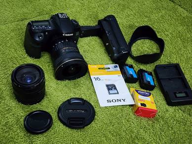 Canon d60,2 lenses,12-24mm, 35-70mm