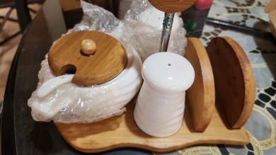 Ceramic spice jar