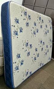 Queen Size Foam Mattress 