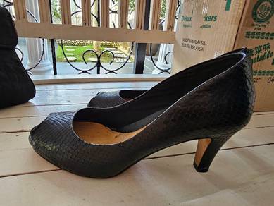 Elegant Heels by Clark
