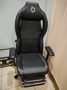 kerusi gaming todak throne