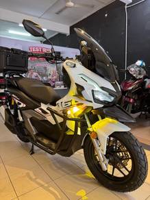 Honda ADV 160