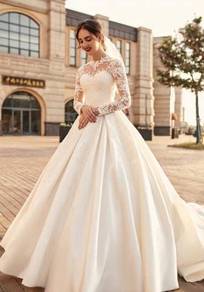 White long sleeve wedding bridal dress gown RB1330